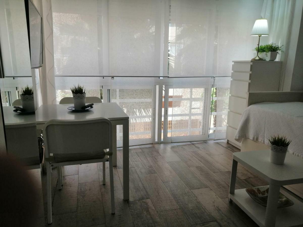 Apartamento Malagueta Playa มาลากา ภายนอก รูปภาพ